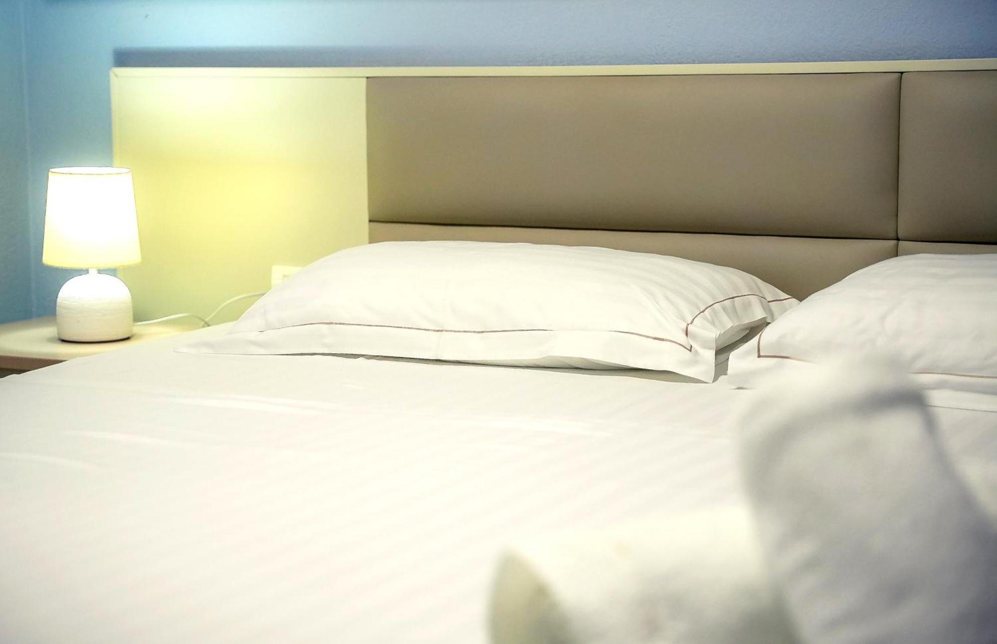 Hotel Andi ドゥラス エクステリア 写真